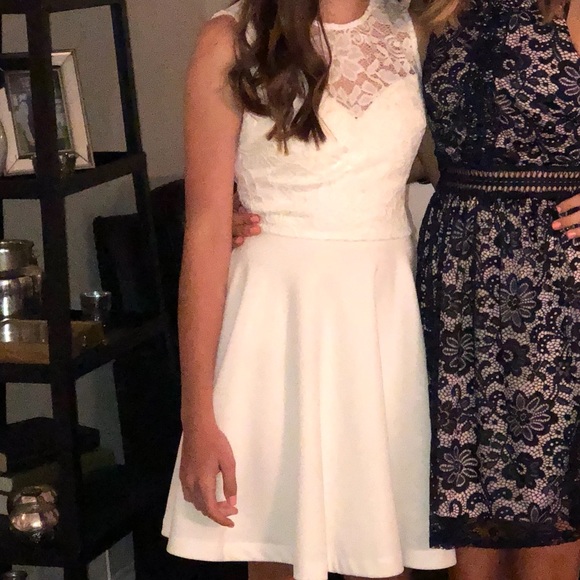 Ivory lace bodice skater dress - Picture 2 of 4